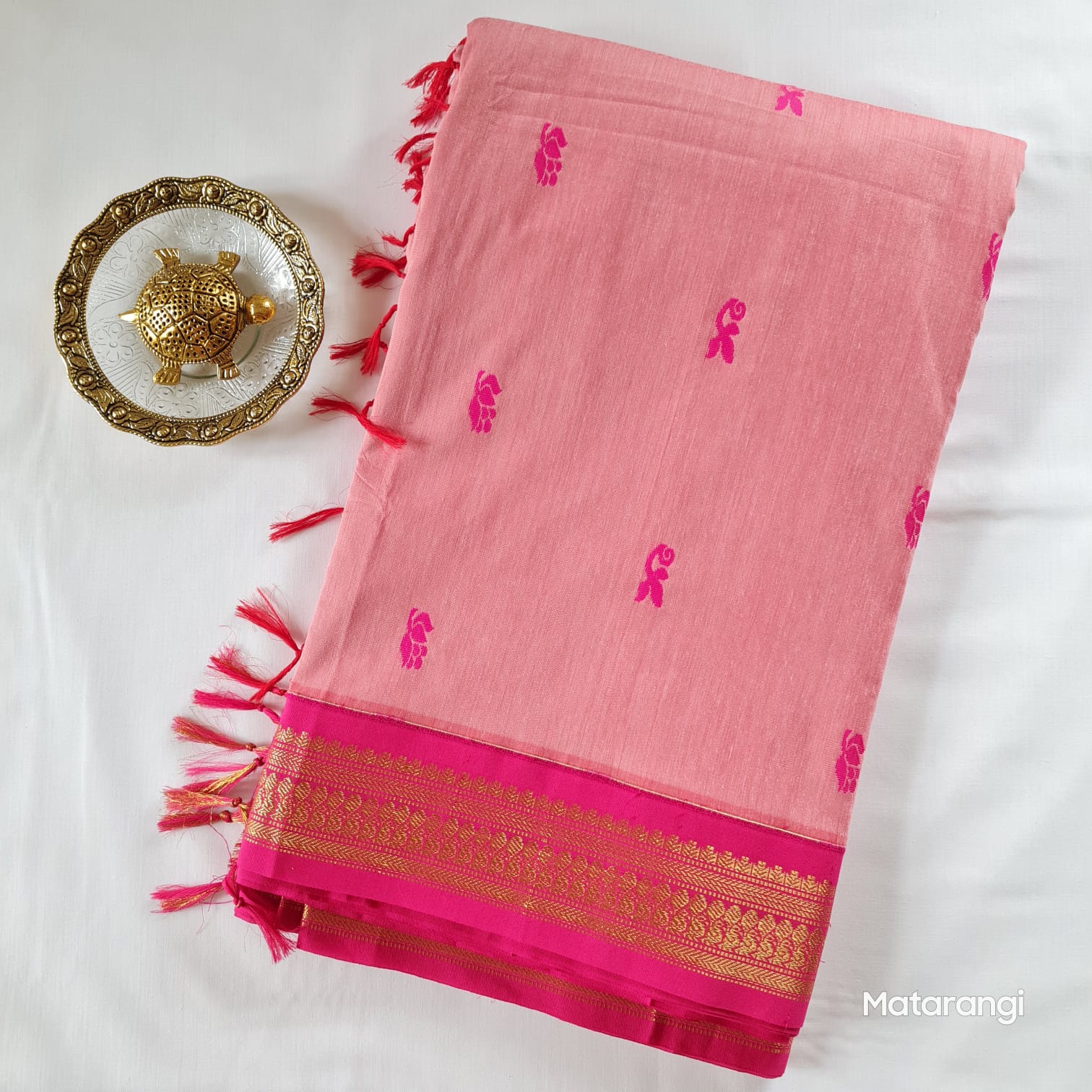 Light Pink Kalyani Cotton Saree with Dark Pink border Light Pink Kalyani Cotton Saree with Dark Pink border