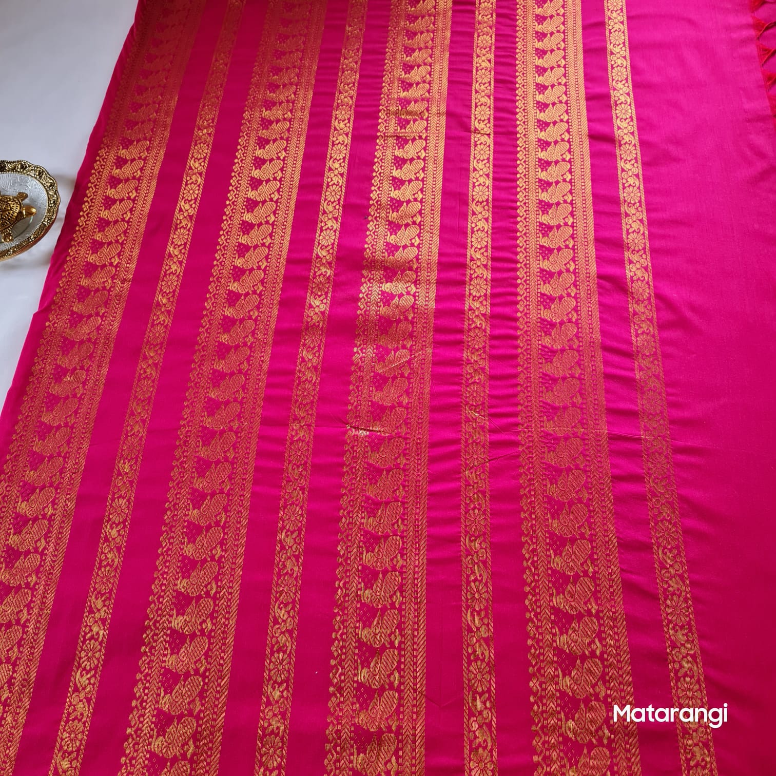 Light Pink Kalyani Cotton Saree with Dark Pink border Light Pink Kalyani Cotton Saree with Dark Pink border