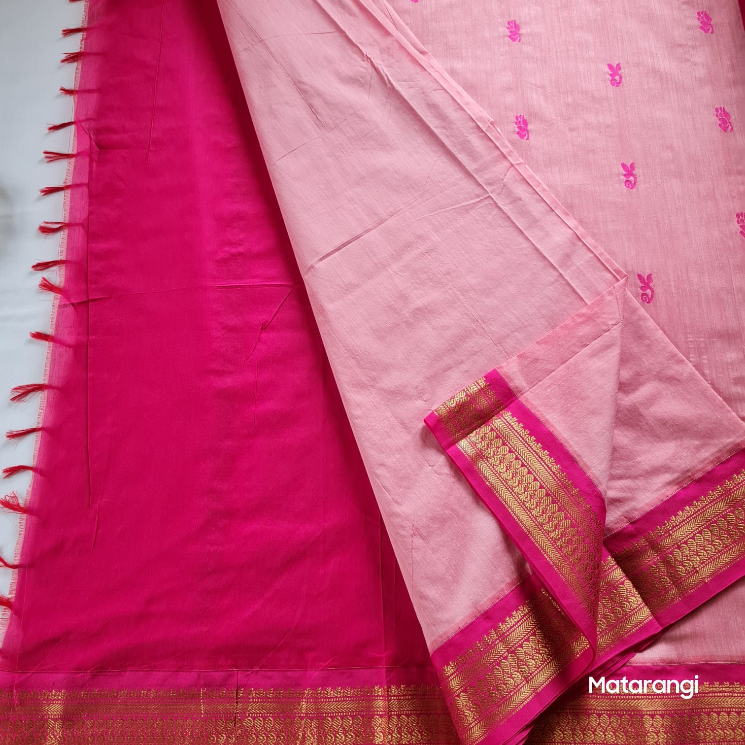 Light Pink Kalyani Cotton Saree with Dark Pink border Light Pink Kalyani Cotton Saree with Dark Pink border
