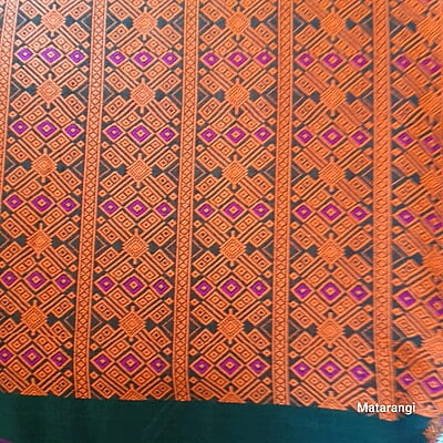 Green Premium Handwoven Pure Khadi Cotton Jamdani Saree Green Premium Handwoven Pure Khadi Cotton Jamdani Saree