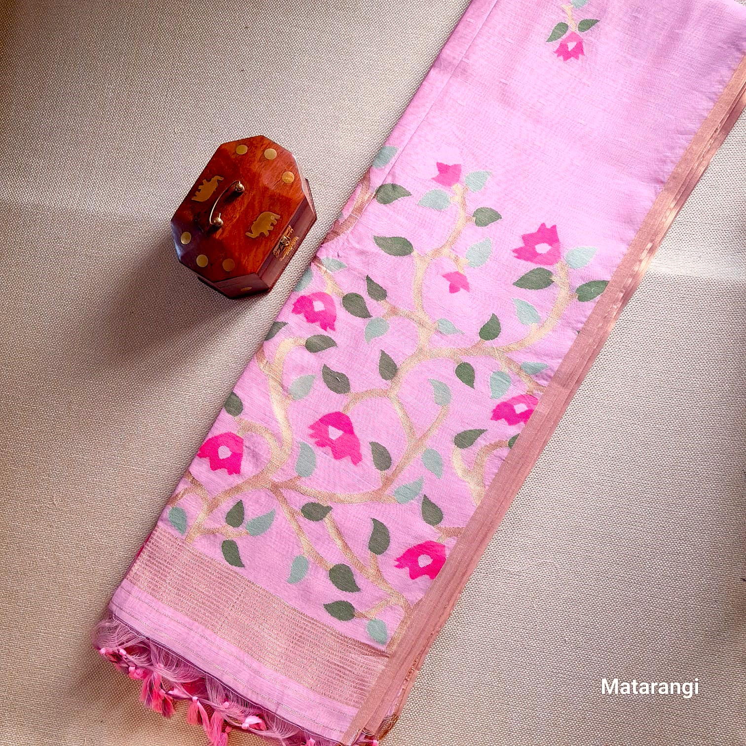 Matarangi Mauve Jamdani Silk Cotton Saree Matarangi Mauve Jamdani Silk Cotton Saree