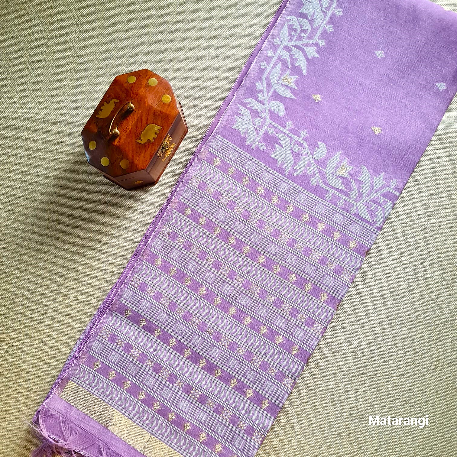 Matarangi Pastel Violet Munga Jamdani Saree Matarangi Pastel Violet Munga Jamdani Saree