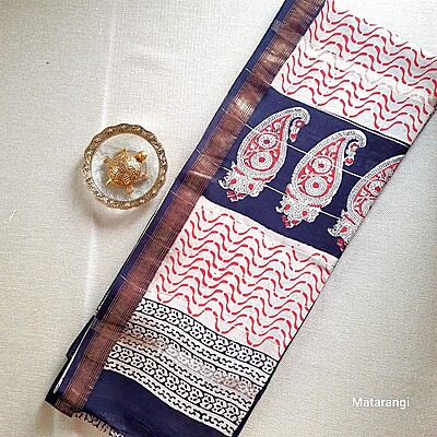 Matarangi Black & Cream Broad Border Maheshwari Silk Saree Matarangi Black & Cream Broad Border Maheshwari Silk Saree