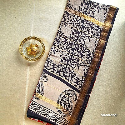 Matarangi Maroon Floral Maheshwari Silk Saree Matarangi Maroon Floral Maheshwari Silk Saree